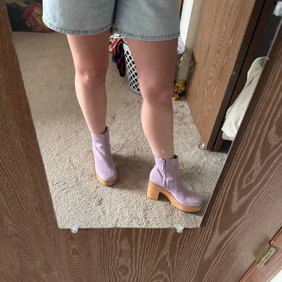 Charlotte Stone Paz Boots - Picture 5 of 9